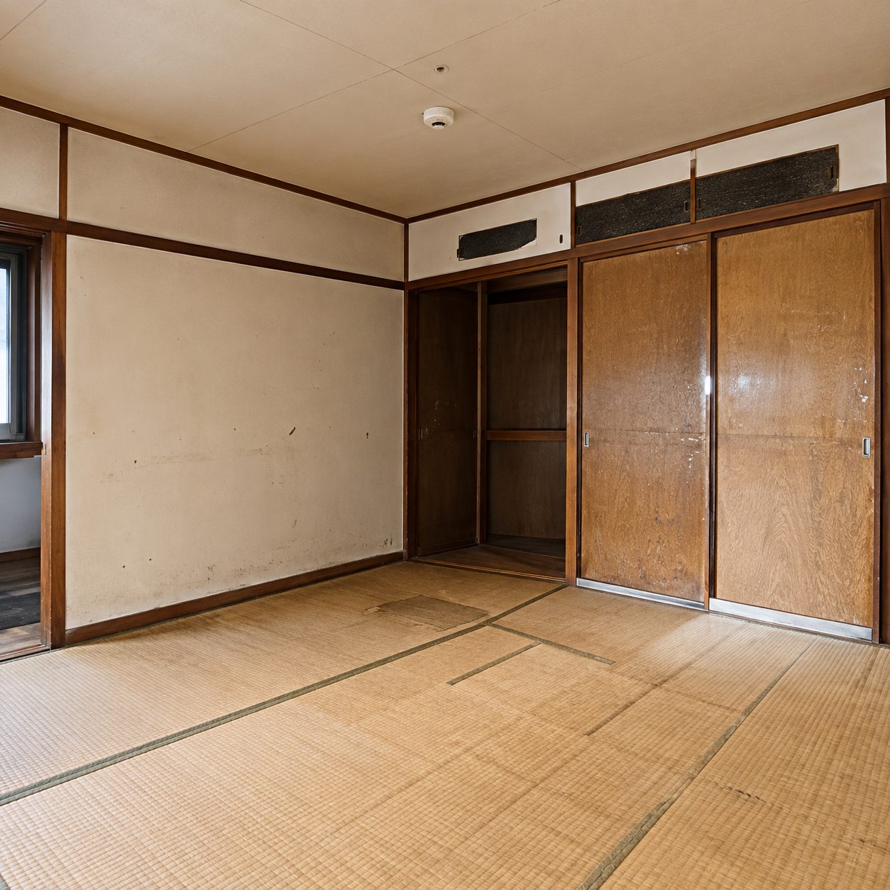古い和室(リフォーム前)